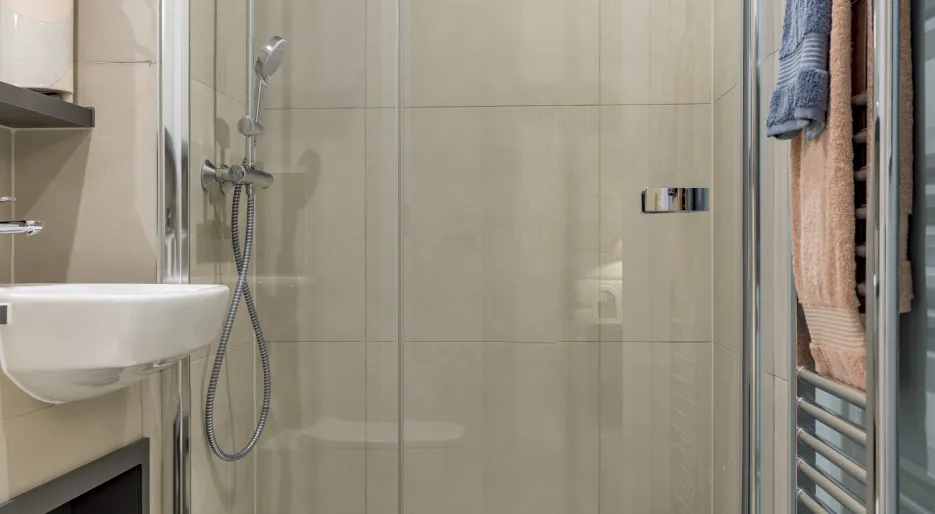 Nexus - Sales Suite Show Apartment - En-suite