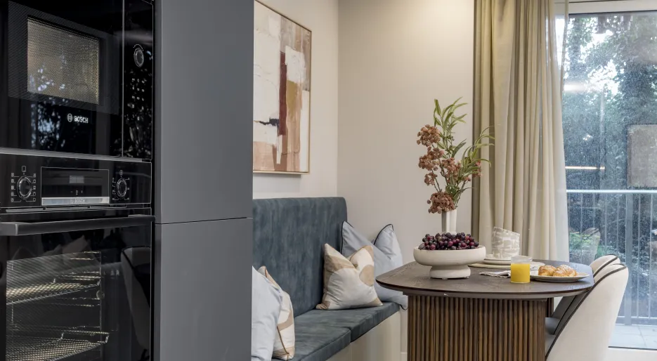 Nexus - Sales Suite Show Apartment - Kitchen/living/dining