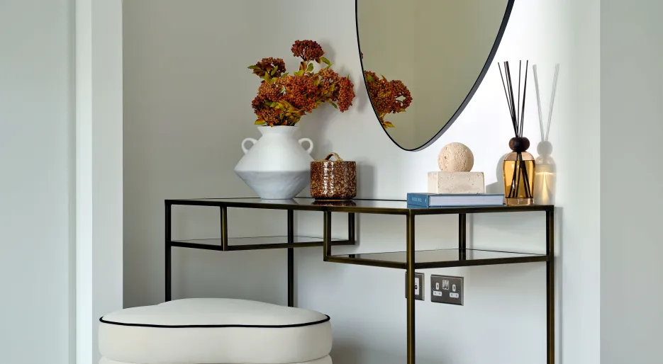 Athena, Plot 7-Dressing area.jpg
