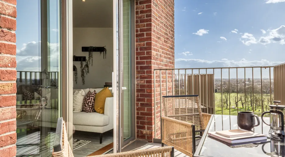 Lampton Parkside - Apartment F1.86 - 2-bed 2-bath 