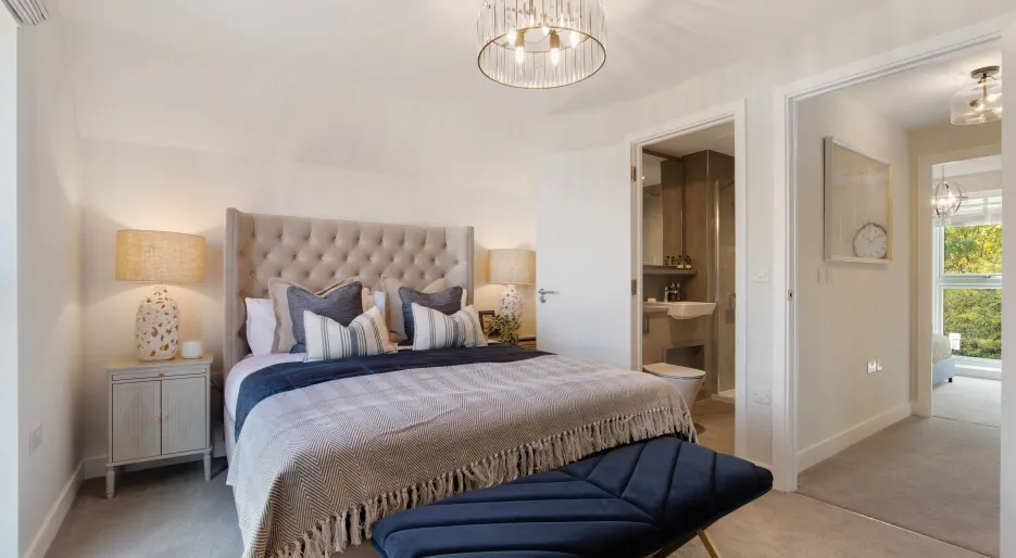 Kingsley Park - Plot 9 The Holly - Principal Bedroom 2 (1).jpg