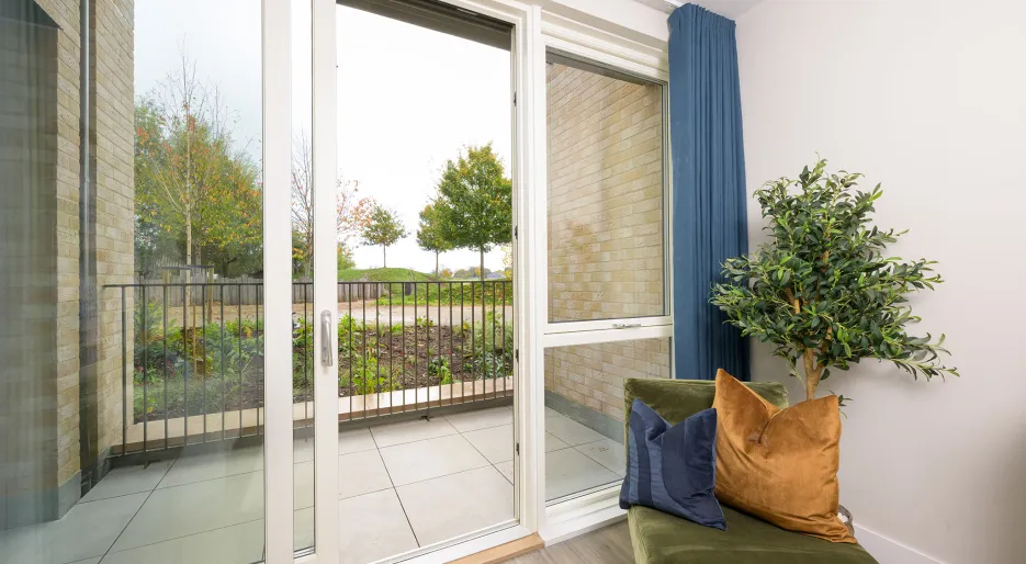 The Icon, 2 bedroom showhome, balcony