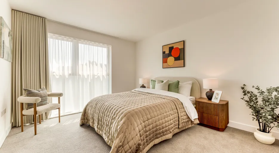 Kew Bridge Rise, Apartment 105, Wren House, 2-Bedroom, Principal Bedroom 