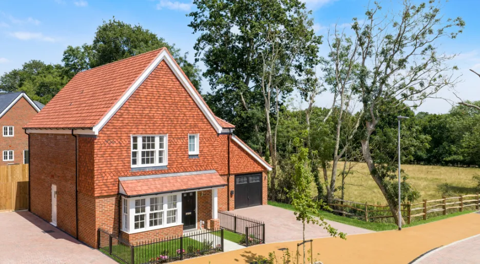 HARTLEY ACRES EXTERNALS, 68-72