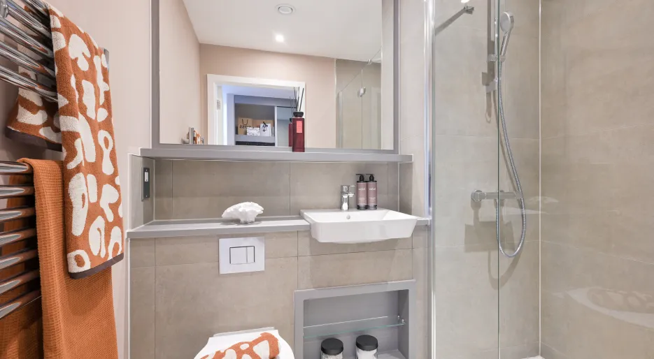 CANALSIDE QUARTER_INTERNALS- Bathroom