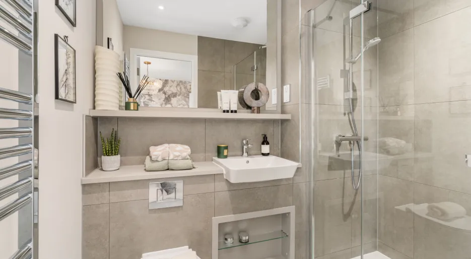 Cambium Square - The Eden Show Home, En-suite