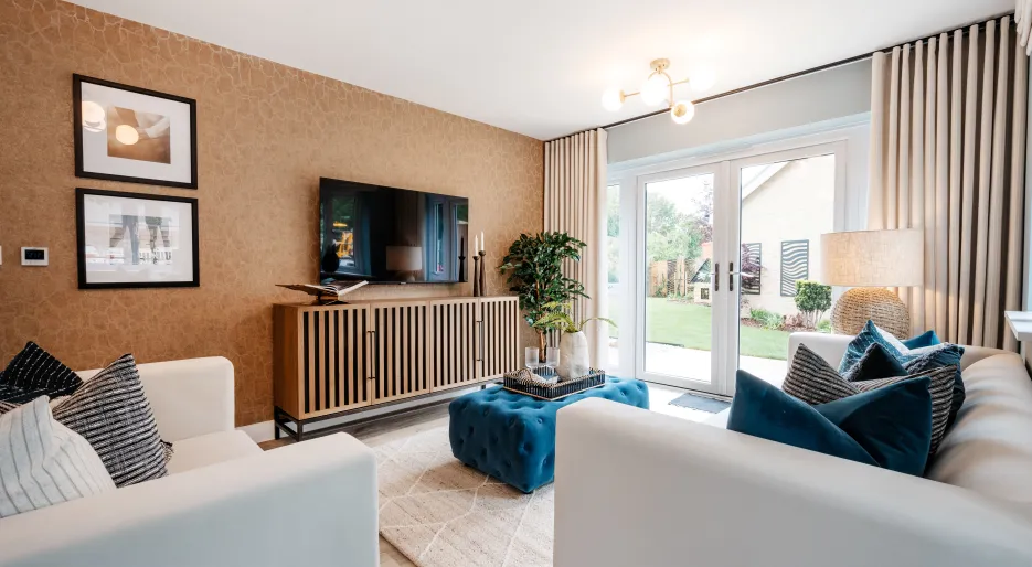 Farehurst Park, 4 bedroom show home, living room