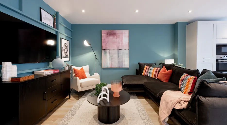 Farehurst Park, Three bedroom showhome, living room