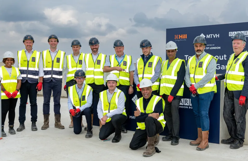 Westhorpe Gardens Topping Out 