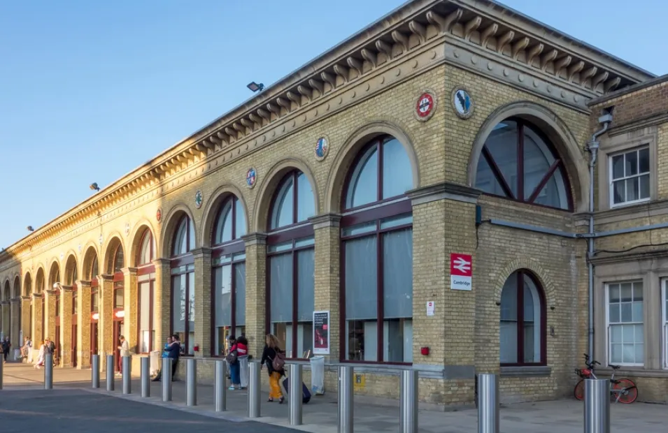 Exterior of Cambridge railway station