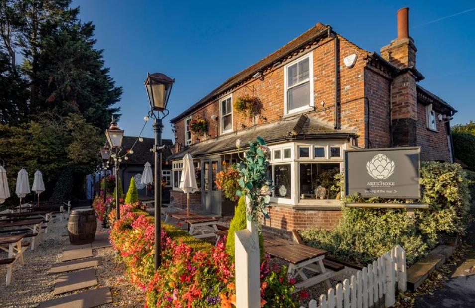 The Artichoke pub in croxley green