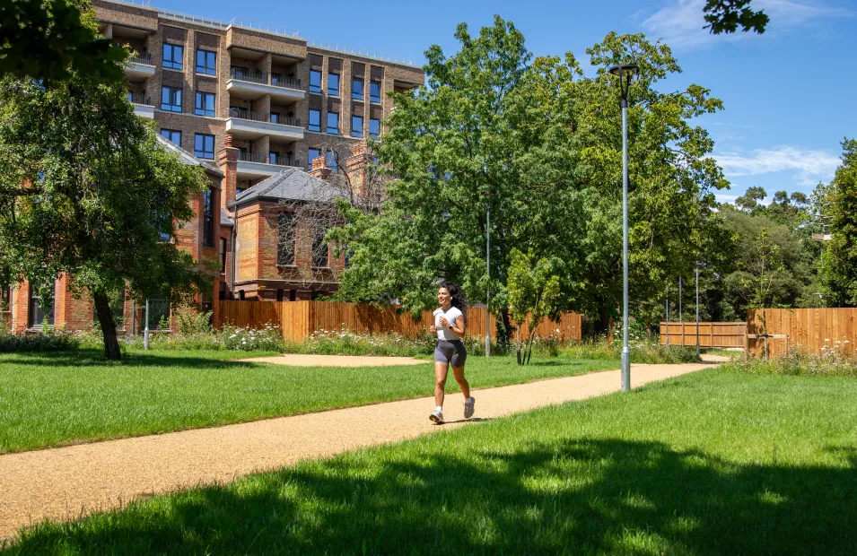Lifestyle Shoot - Mulberry Gardens - North Gate Park (2).jpg