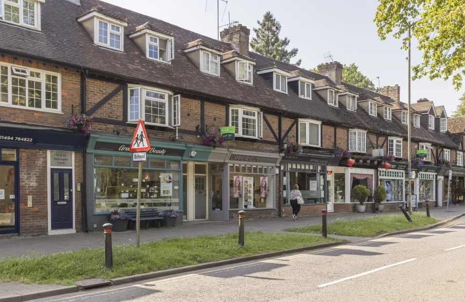 Shop12_LittleChalfont.jpg