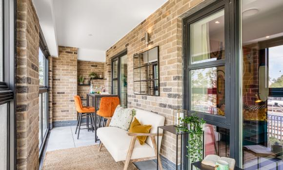 Plot E11 Show Apartment