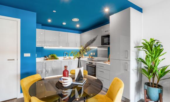 E11 - Kitchen