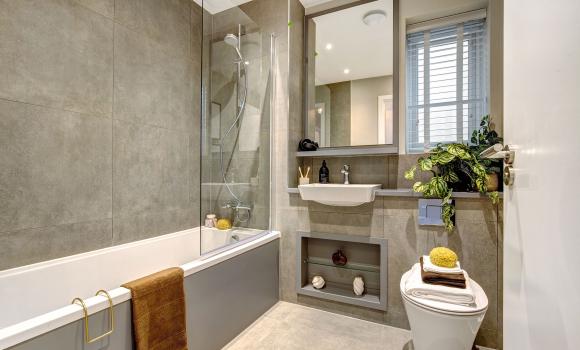 Kingsley Park - Bathroom