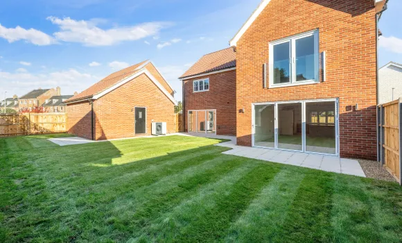 St George's Place - The Framlingham Number 51