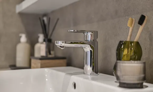 Canalside - Bathroom