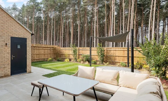 Elmstead - Bookham 3 Bed - Garden (1)1 (1).jpg