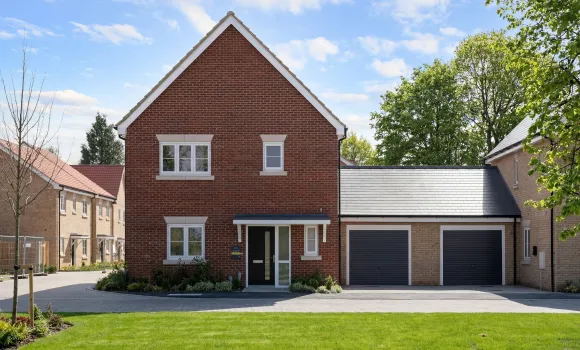 Farehurst Park_The Jay Exteral