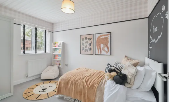 Abbotts Chase, Plot 2, bedroom 5