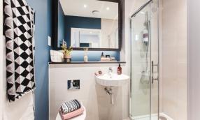 the elm bathroom