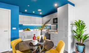 E11 - Kitchen