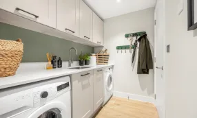 Elgrove Gardens Show Home Utility