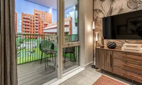 Dagenham Green 1 bed show apartment