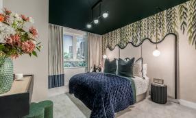 Dagenham Green 2 bed show apartment