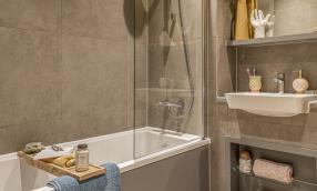 B04 Bathroom Marleigh