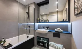 The Icon, Number 89 - Bathroom