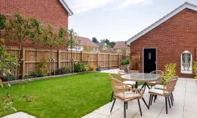 St Georges Place - Framlingham Garden