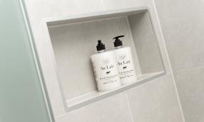 St Georges Place, bathroom