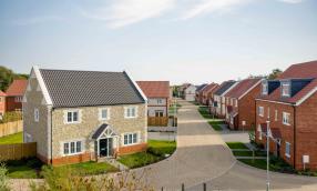 St George's Place - Street Scene
