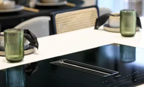 Hollymead Square, Hob