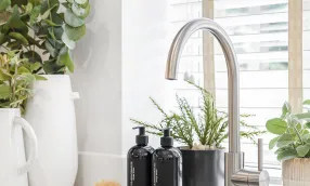 Elgrove Gardens, kitchen tap