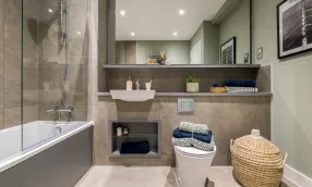 Marleigh Park, Number 412 Bathroom