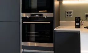 Marleigh Park, 4 bedroom show home, kitchen oven