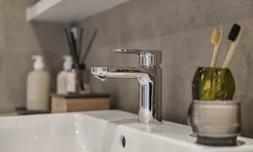 Canalside - Bathroom