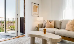 Lampton Parkside, 1 bed 1 bath, living area