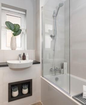 Rayners Green Bathroom