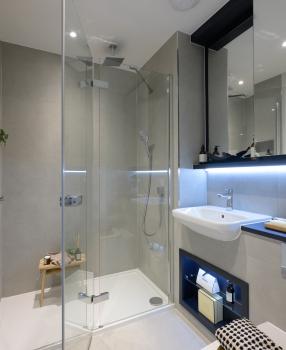 Hollymead Square, Bathroom