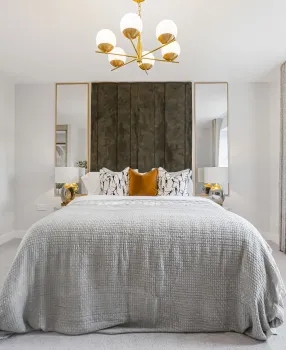 Elgrove Gardens, bedroom