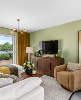 Cambium Square - The Eden, Family Room