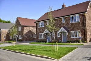 Millside Grange, Street Scene