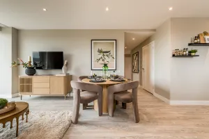 The Empire, Apartment 896