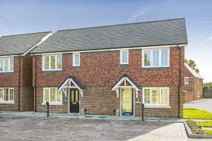 Hartley Acres, The Beacon Externals