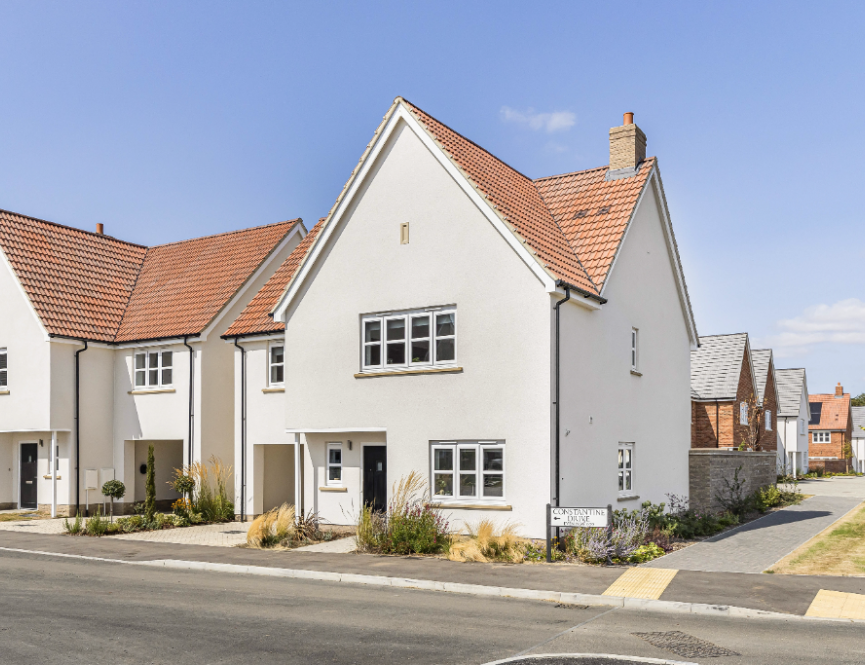 Chesterford Meadows - The Lily Number 12 - Frontage