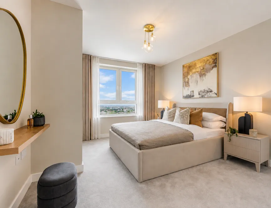 Dagenham Green, 2 bed show home, Principal Bedroom 